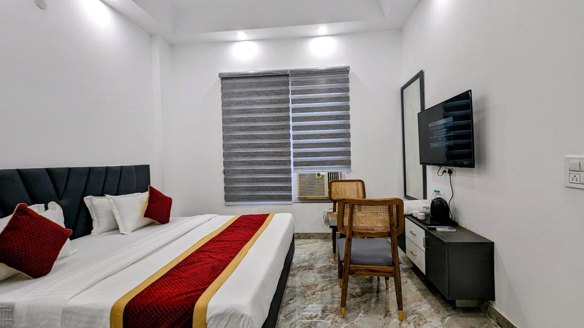 Hotel Green Vegas Faridabad Exterior photo